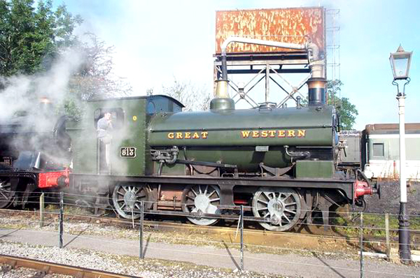 GWR 813 9
